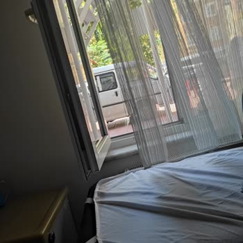 Acil Serviste Sigara İçen Doktorlar Ve Yetersiz Hizmet