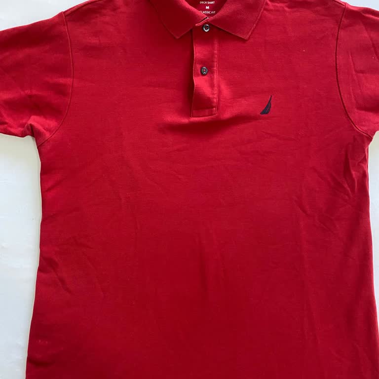 Nautica Polo Yaka Tişörtlerdeki Fiyasko