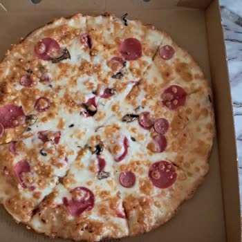 Pasaport Pizza Umursamazlığı Ve Saygısızlığı