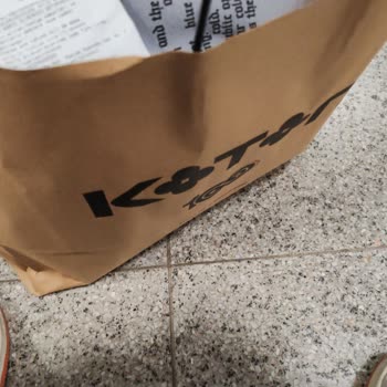 Koton Mağazasında Poşet Fiyatı Şoku