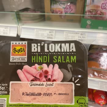 Uysal Market Tarihi Geçmiş Ürünlerle Dolu Market