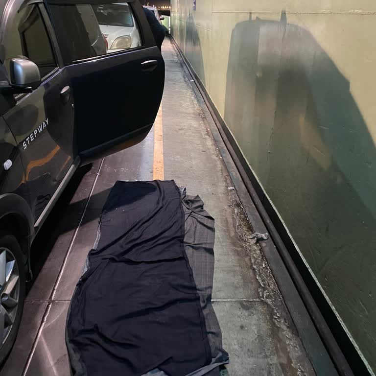 İDO Yerde Namaz Kıldık!