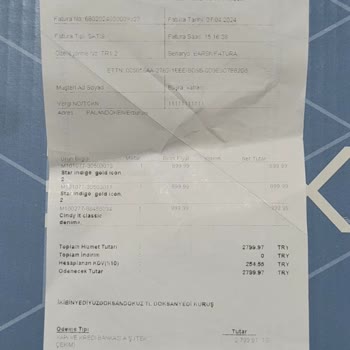 Mavi Pantolonumdaki Leke