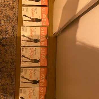 Suwen Hatalı Ambalaj Farklı Renkte Çorap