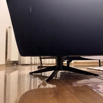 Enza Home Koltuk Takımındaki Her Ürünün Kırık Ve Çökük Olması