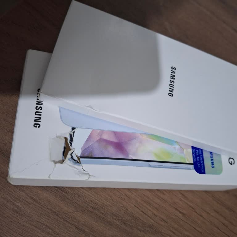 Kutup Pazarlama Optimum Samsung Kutusu Hasar Görmüş Ürünü Sattı!