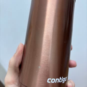 Contigo Termosumun Boyası Sökülüyor