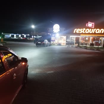 Shell İstasyonunda Cam Çatlağı Ve Personel Davranışı!