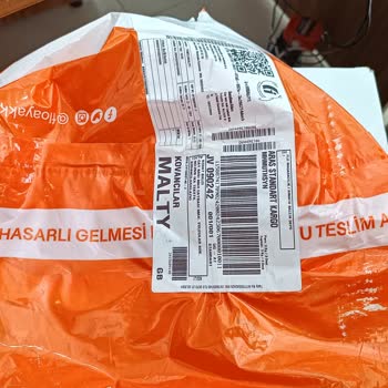 FLO Ayakkabı FLO Kupondan Yararlanmamamız İçin Yanlış Ürün Gönderiyor