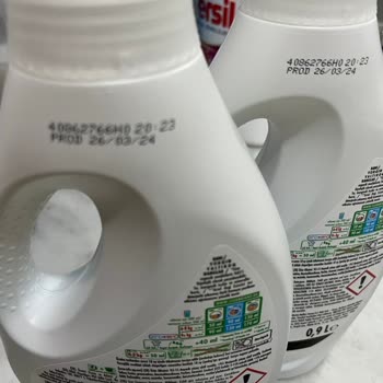 Ariel Detergent Left Strong Odor on Clothes Despite Proper Use