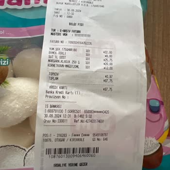 Haribo Dan Siyah Bir Madde Çıktı