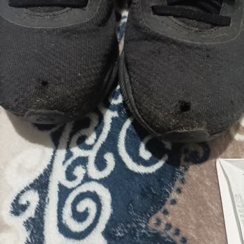 Adidas Spor Ayakkabının Hızla Yırtılması Ve İade Sorunu