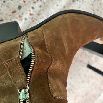 Elle Ayakkabı Ayakkabının Fermuar Sıkıntısı Ve Rahat Olmayışı
