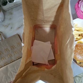 Beykent McDonald's Eksik Ürün Yolluyor