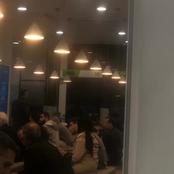 Esenyurt Garanti Bankası Memnuniyetsizliği/ Yavaşlığı