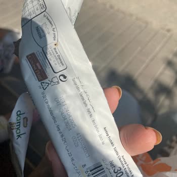 Nestle Damak Çikolata Beyaz Beyaz Alışık Olmadığımız Görüntü