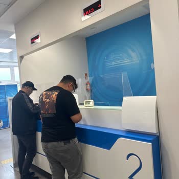 Kağıthane Halkbank Şubesinde Uzun Bekleme Süresi