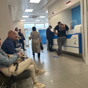 Kağıthane Halkbank Şubesinde Uzun Bekleme Süresi