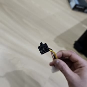 N11 Modüler 6pin Dönüştürücü Molex Kablosu