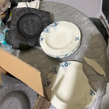 Bernardo Yemek Takımı Kırılmadı