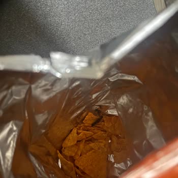 Doritos Peynirli Cips İçinden Çıkan