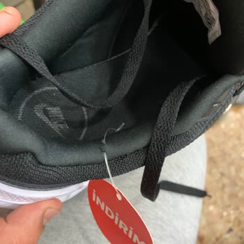 Nike Ayakkabının İncelemesinin Reddedilmesi