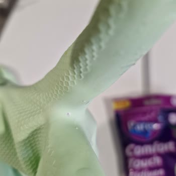 Parex Eldiven Paketli Ürün Delik Çıktı