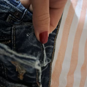 Zara Jean Düğme Kopması