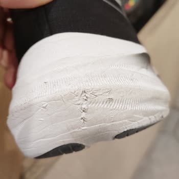 Boyner Ve Asics Yırtık Kusurlu Ürün İadesi Almıyor