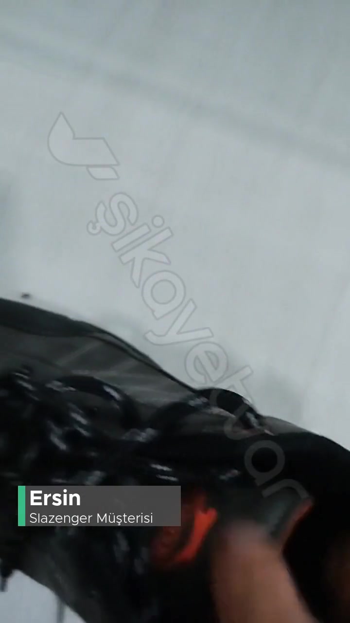 Slazenger Ayakkabının Yenisi İle Değişimi Lazım! videonun kapak resmi