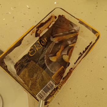 BİM Eklerin İçi Boş Çıktı