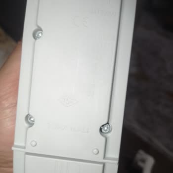 Nilson Marka 3'lü Akım Korumalı Priz Sürekli Kendisini Kapatıyor