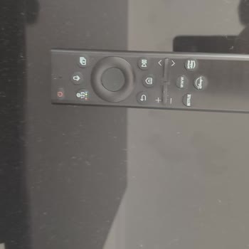 Samsung TV Kumandası Bir Anda Çalışmamaya Başladı.