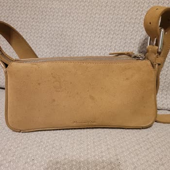 Massimo Duttiden Aldığım Çantayı Yalnızca 1 Saat Kullanabildim