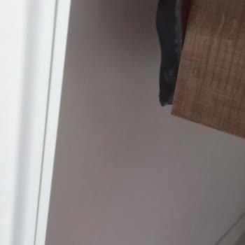 Esme Alışveriş Merkezi Mutfak Masası Tamiri