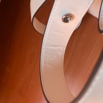 Calvin Klein Çanta Askı Hatası
