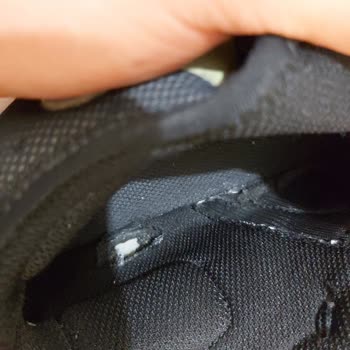 Decathlon'dan Aldığım Ayakkabının Kısa Sürede Yıpranması Ve İlgisiz Hizmet