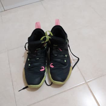 Decathlon'dan Aldığım Ayakkabının Kısa Sürede Yıpranması Ve İlgisiz Hizmet