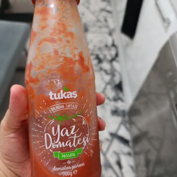 Tukaş Domates Püresi Tarihi Geçmemesine Rağmen Hasta Ediyor.