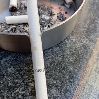 Marlboro Touch Blue Küflü Sigaralarını Eminönü Çevresine Dağıtma,