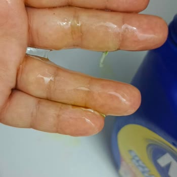 Migros Marka Bulaşık Deterjanında Kötü Koku Ve Kıvam Sorunu