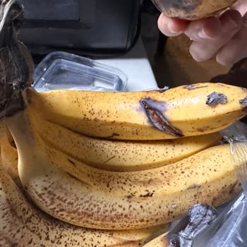 Migros Sanal Market Küflü Muz Göndermiş!
