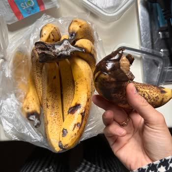 Migros Sanal Market Küflü Muz Göndermiş!