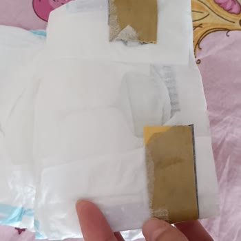 Molfix Bebek Bezinde Fabrika Çıkışı Bant Var.