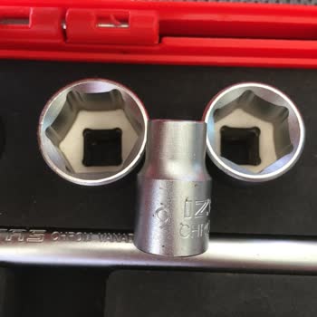 İzeltaş 3/8 Lokma Takımı Paslanma