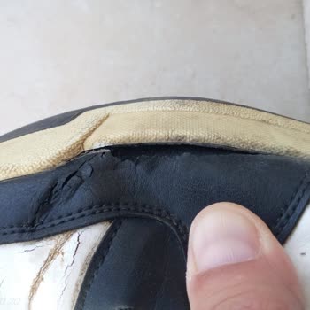 FLO Lumberjack Ayakkabı Kusuru