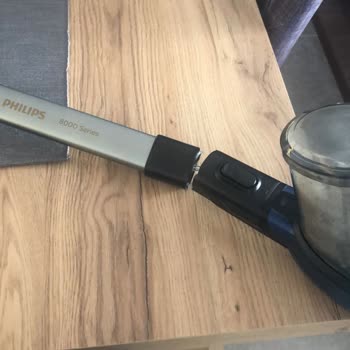 PHILIPS Ev Aletleri Philips Dik Süpürge Sapının Kırılması