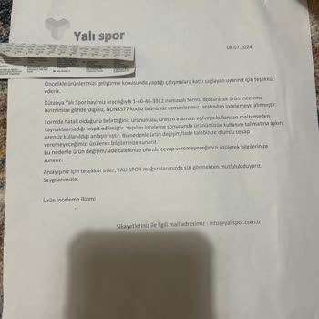 Nike Kullanıcı Hatası Denilen Ayakkabının Derisinin Dökülmesi