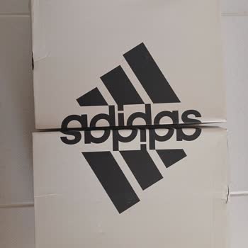 Adidas Marka Spor Ayakkabısında Yaşadığım Sıkıntı.
