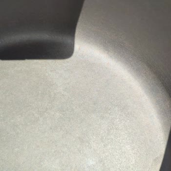 Lava Tavam Kaplaması Döküldü Yardımcı Olunmuyor.